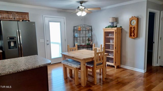 17505 Bridle Drive, Abingdon, VA 24210