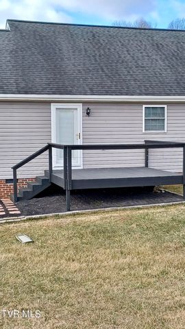 17505 Bridle Drive, Abingdon, VA 24210