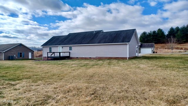 17505 Bridle Drive, Abingdon, VA 24210