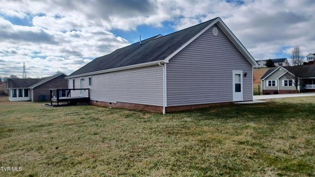 17505 Bridle Drive, Abingdon, VA 24210