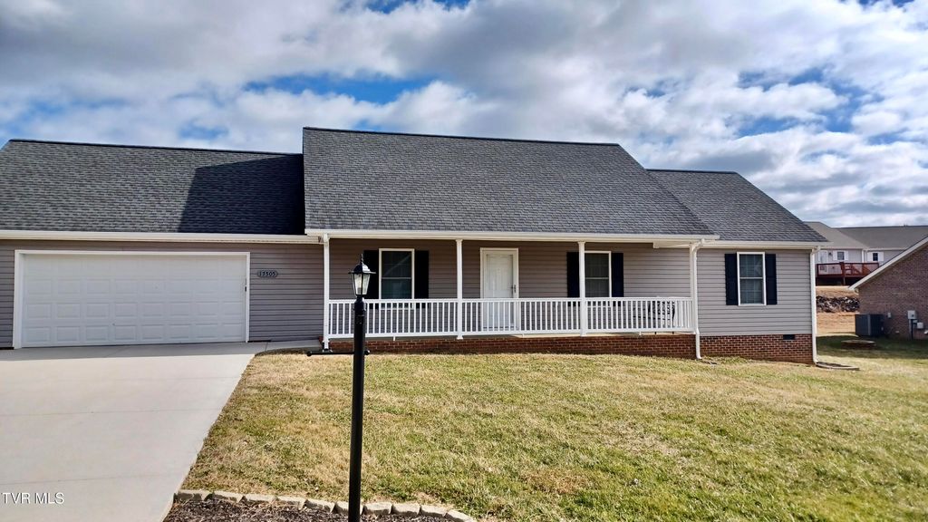 17505 Bridle Drive, Abingdon, VA 24210