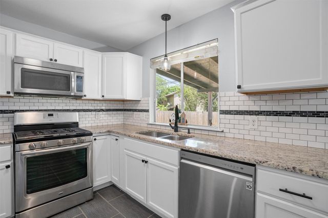 13205 Bourbon ST, Austin, TX 78727