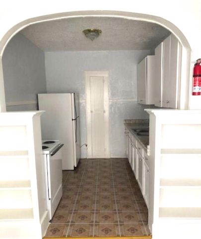 1658 W Main Street 1, Houston, TX 77006