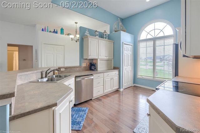 7240 Parkridge Parkway, Swartz Creek, MI 48473