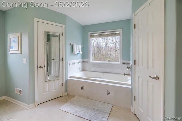 7240 Parkridge Parkway, Swartz Creek, MI 48473