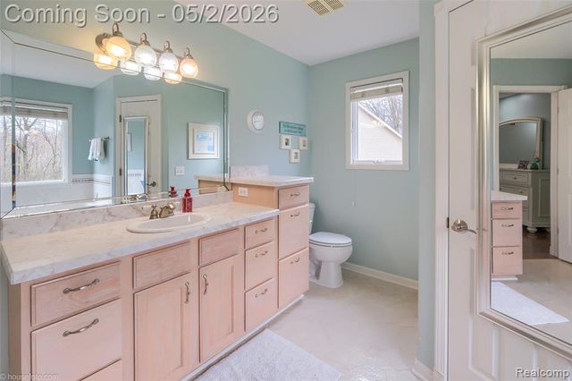 7240 Parkridge Parkway, Swartz Creek, MI 48473