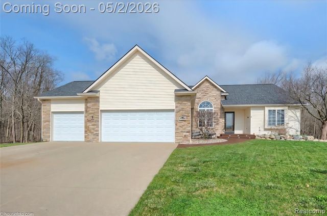 7240 Parkridge Parkway, Swartz Creek, MI 48473