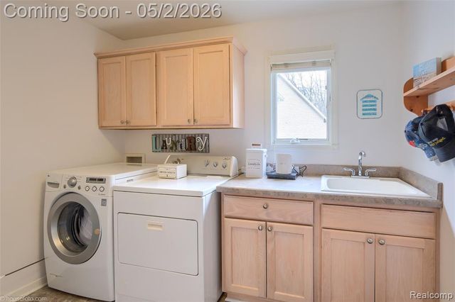 7240 Parkridge Parkway, Swartz Creek, MI 48473