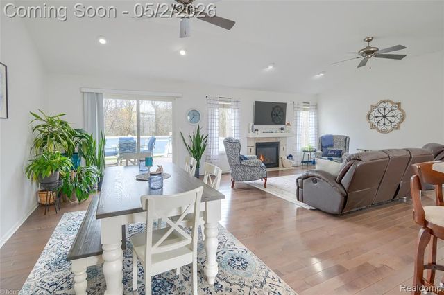 7240 Parkridge Parkway, Swartz Creek, MI 48473