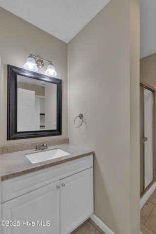 101 Donna Court, Hubert, NC 28539