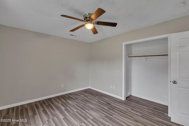 101 Donna Court, Hubert, NC 28539