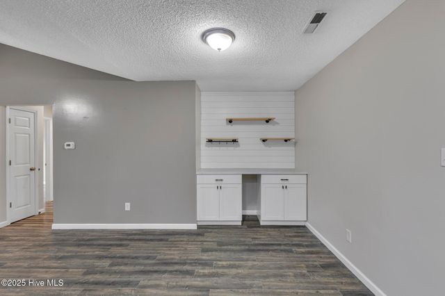 101 Donna Court, Hubert, NC 28539
