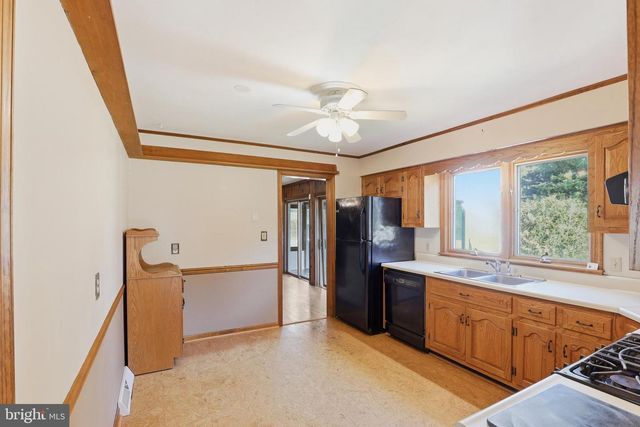 135 N FAIRFIELD DR, Dover, DE 19901