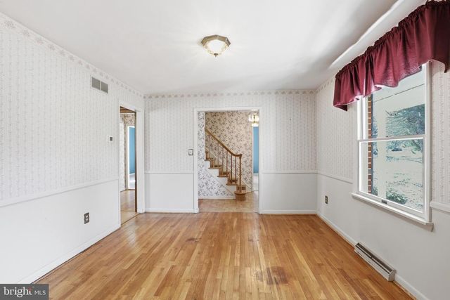 135 N FAIRFIELD DR, Dover, DE 19901