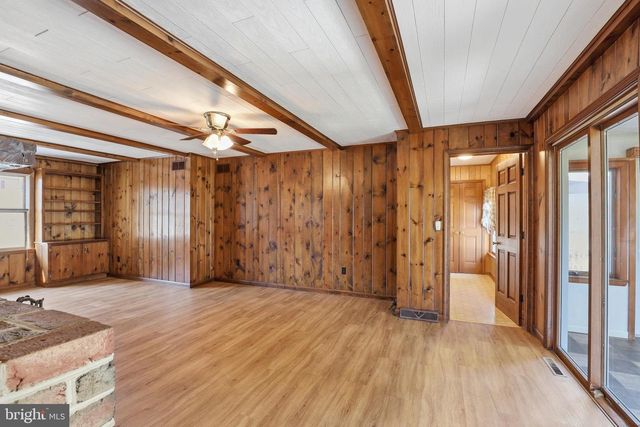 135 N FAIRFIELD DR, Dover, DE 19901