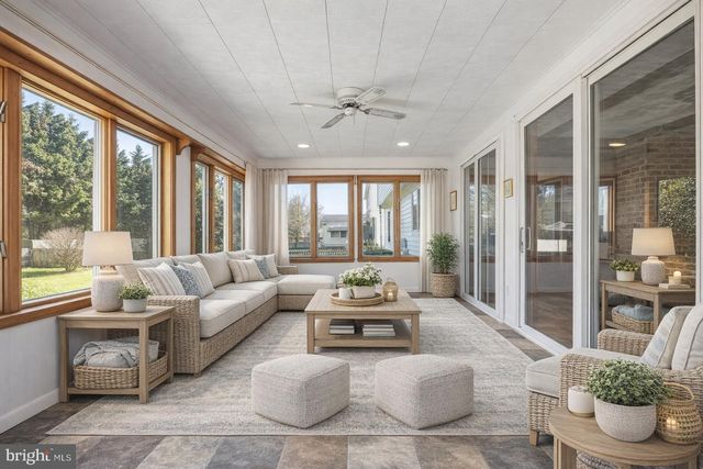 135 N FAIRFIELD DR, Dover, DE 19901