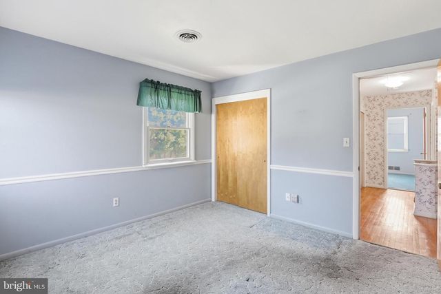 135 N FAIRFIELD DR, Dover, DE 19901