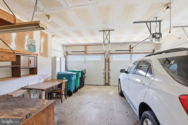 135 N FAIRFIELD DR, Dover, DE 19901