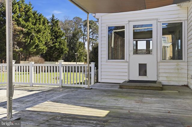 135 N FAIRFIELD DR, Dover, DE 19901