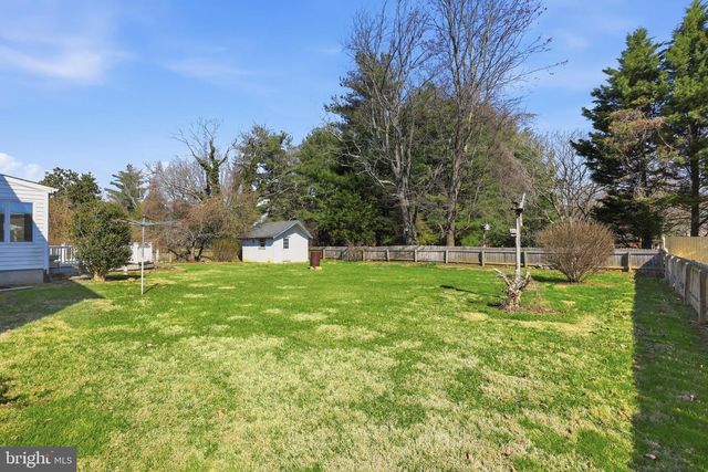 135 N FAIRFIELD DR, Dover, DE 19901