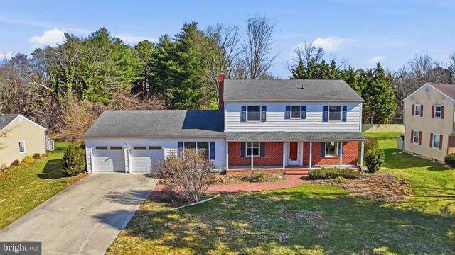 135 N FAIRFIELD DR, Dover, DE 19901