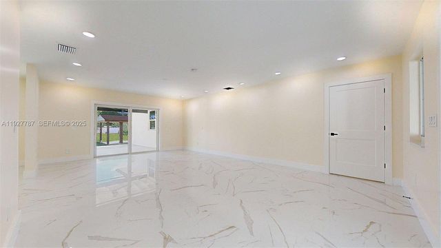 3801 SW 132nd Ave, Miami, FL 33175