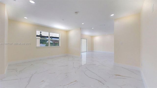 3801 SW 132nd Ave, Miami, FL 33175