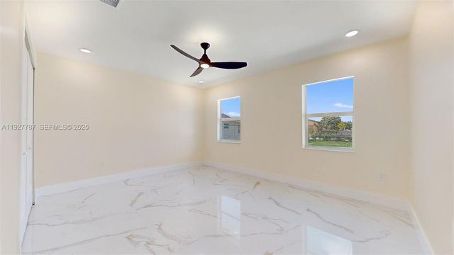 3801 SW 132nd Ave, Miami, FL 33175