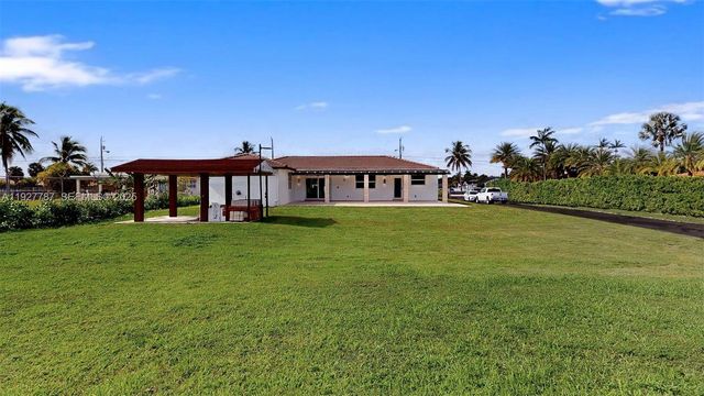 3801 SW 132nd Ave, Miami, FL 33175