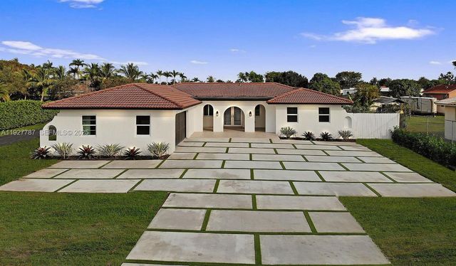 3801 SW 132nd Ave, Miami, FL 33175
