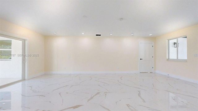 3801 SW 132nd Ave, Miami, FL 33175