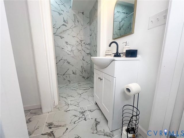 1340 Rome St, Petersburg, VA 23803