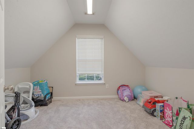 223 Stockbridge Drive, Spartanburg, SC 29301