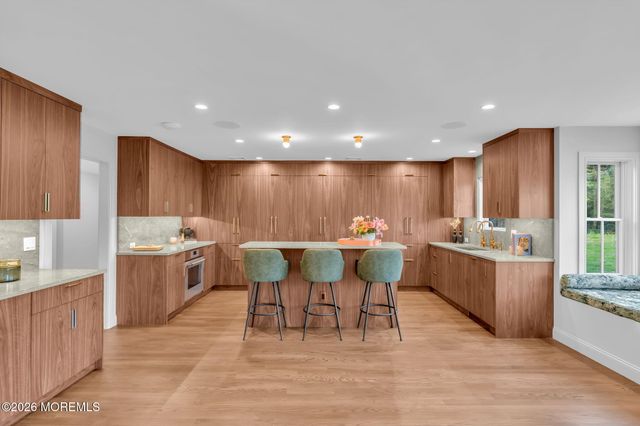 181 Rumson Road, Rumson, NJ 07760
