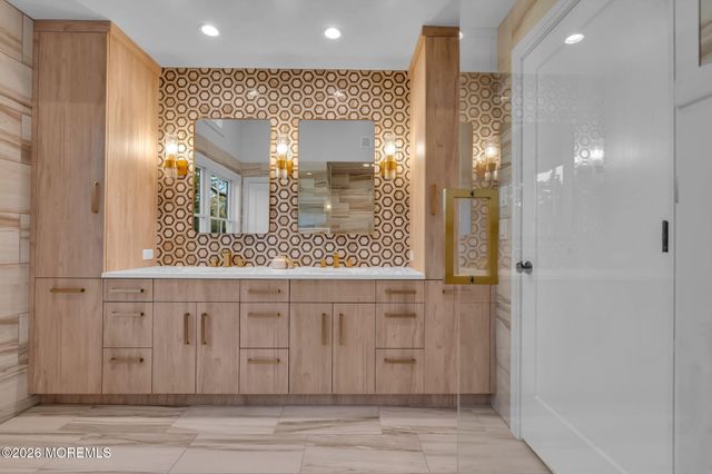 181 Rumson Road, Rumson, NJ 07760