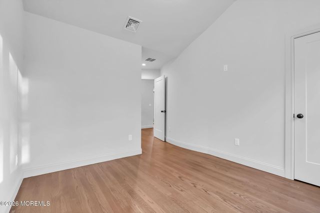 181 Rumson Road, Rumson, NJ 07760