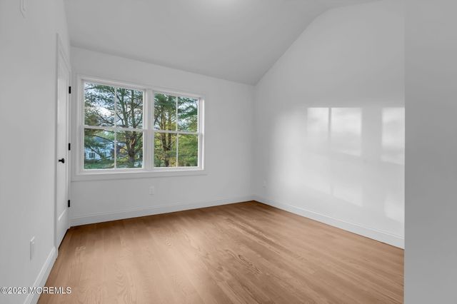 181 Rumson Road, Rumson, NJ 07760