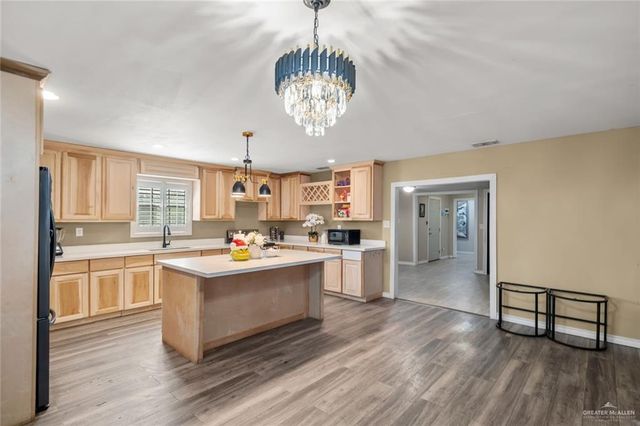 1411 White Rock Avenue, Penitas, TX 78576