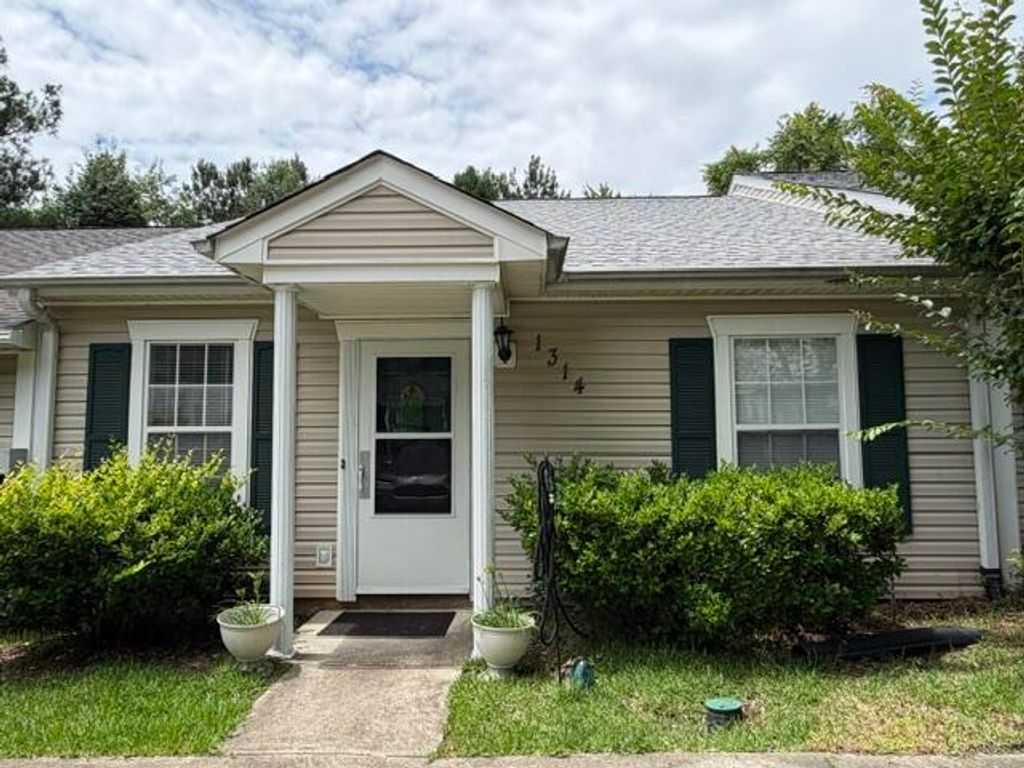 1314 Triple Tree Lane SW, Aiken, SC 29803