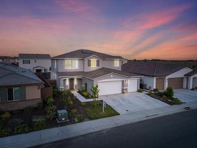 1008 Blue Range Way, Roseville, CA 95747