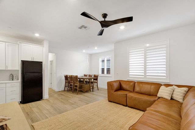 1008 Blue Range Way, Roseville, CA 95747