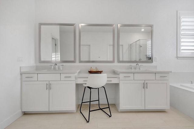 1008 Blue Range Way, Roseville, CA 95747