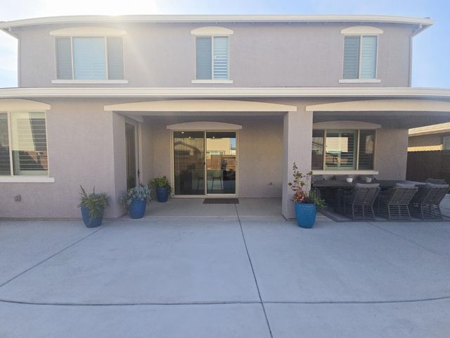 1008 Blue Range Way, Roseville, CA 95747
