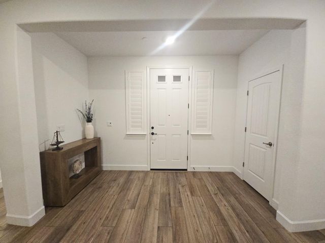 1008 Blue Range Way, Roseville, CA 95747