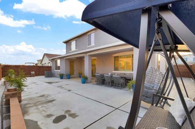 1008 Blue Range Way, Roseville, CA 95747
