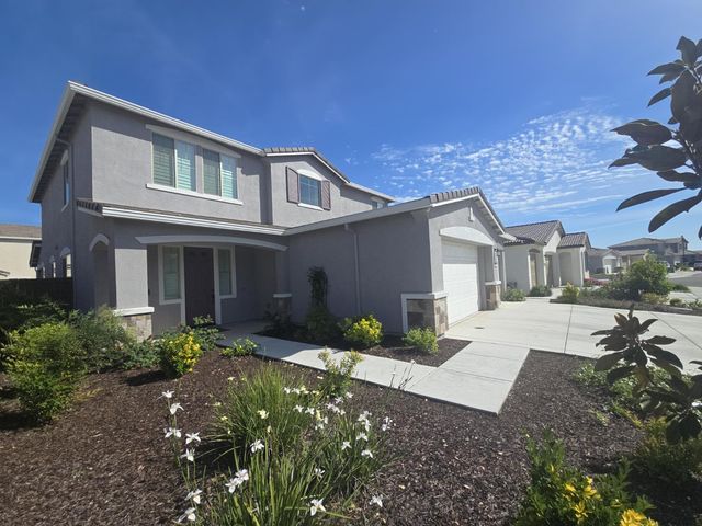1008 Blue Range Way, Roseville, CA 95747