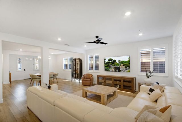 1008 Blue Range Way, Roseville, CA 95747