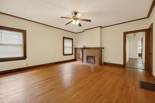 135 S Volustia Avenue, Wichita, KS 67211