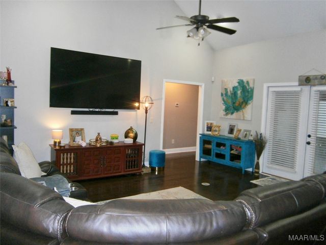 32 CALCITE Lane, Pike Road, AL 36064