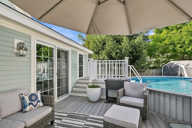 35 Elm Park, Groveland, MA 01834